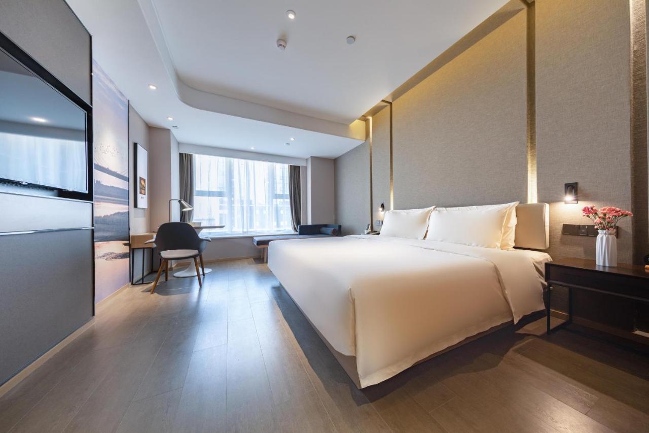 Atour Hotel South Jinan Industrial Road Cbd Экстерьер фото